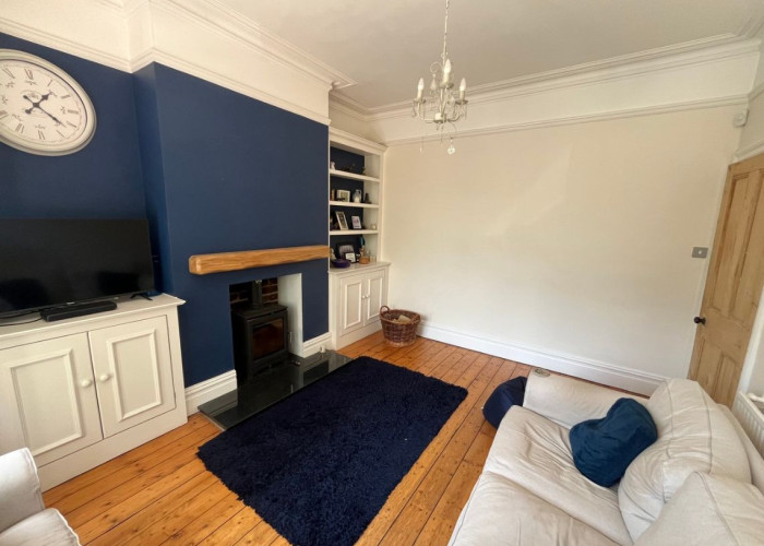 4. Livingroom, Fireplace, Wood Burner