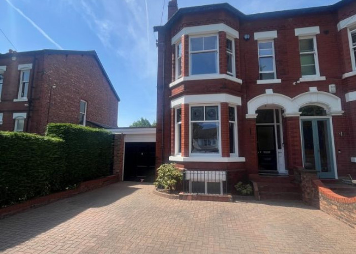 Edwardian Semi Detached Home with Original Features for Filming