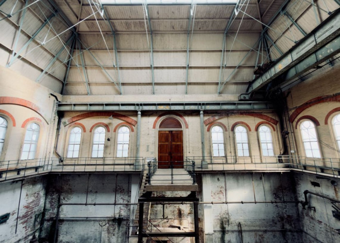 14. Industrial, Period Building