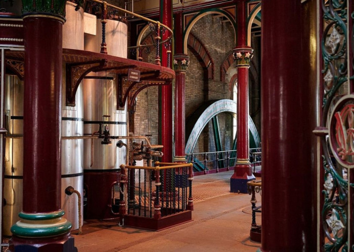 8. Industrial, Engine Room