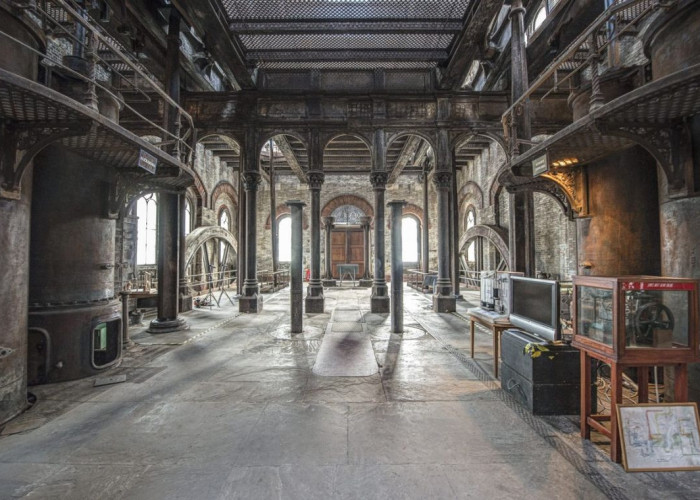 20. Industrial, Period Building, Engine Room