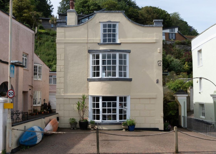 2. Exterior, Driveway