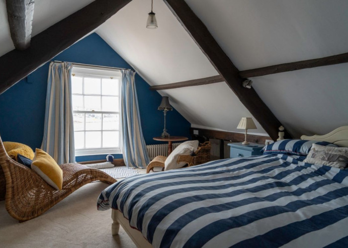 42. Bedroom, Sea / Beach View, Attic/Loft