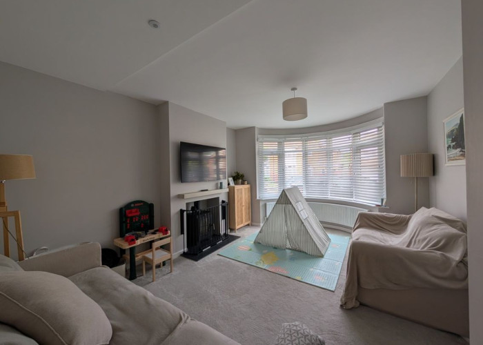 5. Livingroom, Fireplace