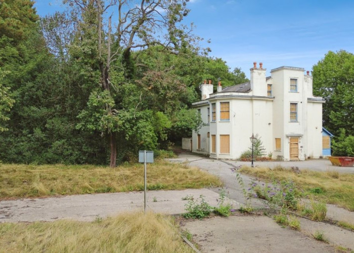 47. Exterior, Derelict, Houses (Period Terraced)