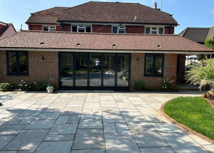 39. Patio / Veranda