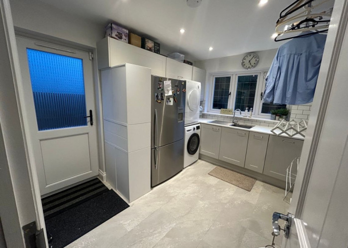 25. Utility Room