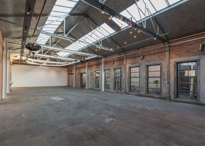 29. Warehouse (Sky Lights)