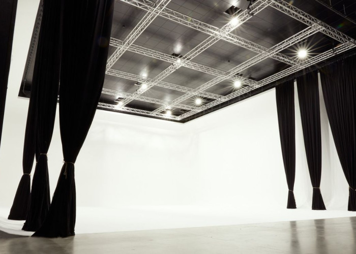 Studio with Large White Infinity Cove for Filming