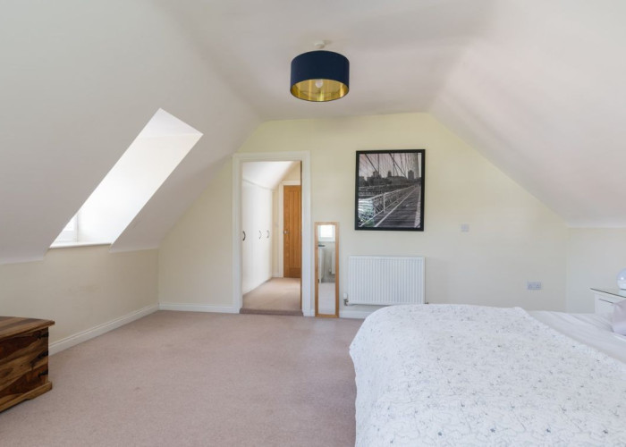 28. Bedroom (Double)