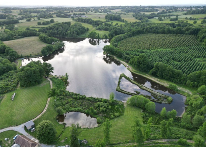 17. Lake / Pond, Countryside View