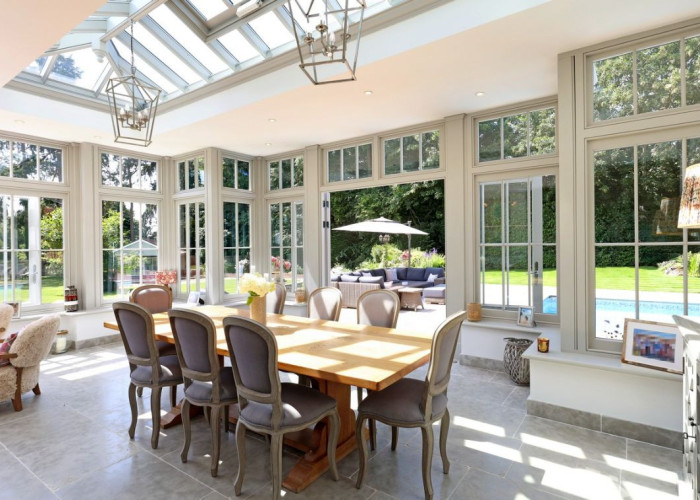 14. Diningroom, Conservatory