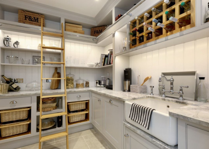 17. Utility Room