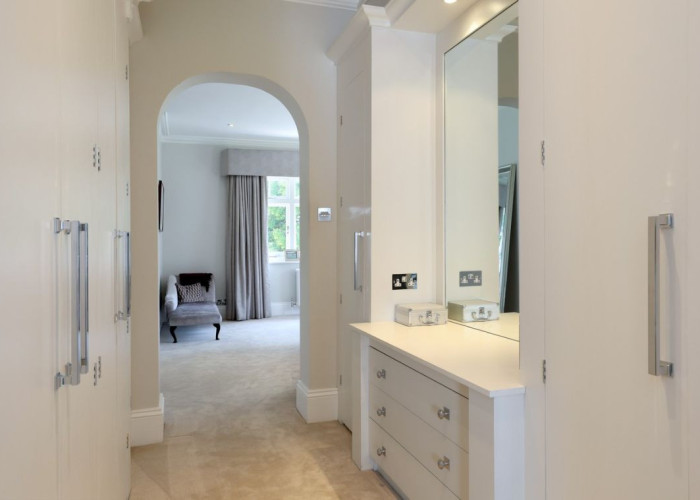 22. Bedroom (Master/En-Suite)
