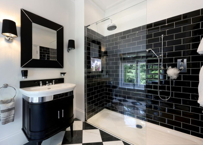 21. Shower Room