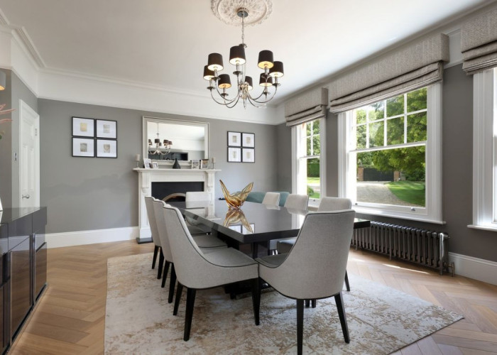 8. Diningroom