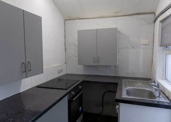 11. Kitchen
