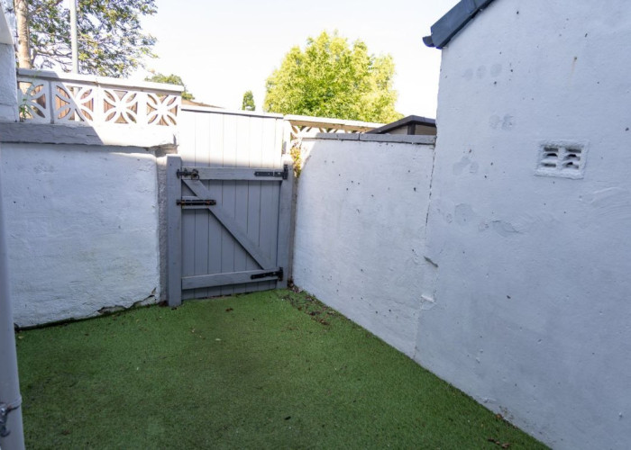 29. Yard
