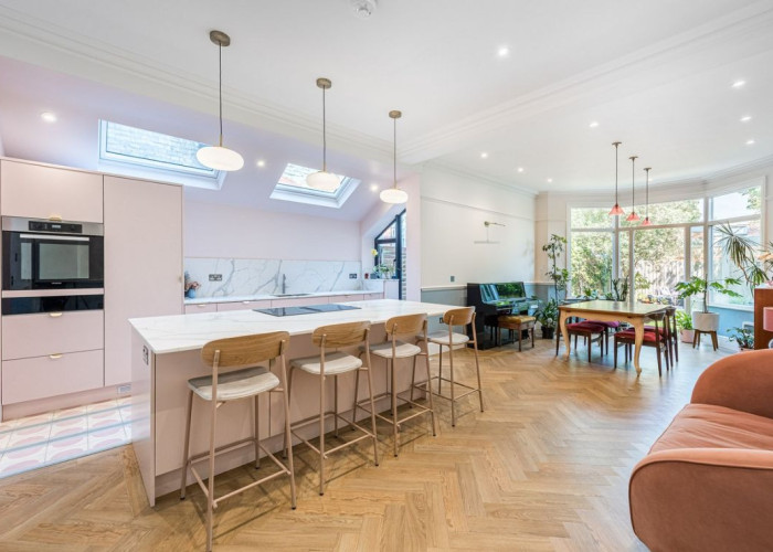 Edwardian, Arts & Crafts-Style Terraced House in North London For Filming*