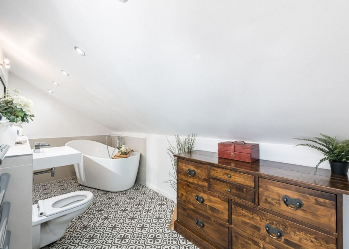27. Bathroom