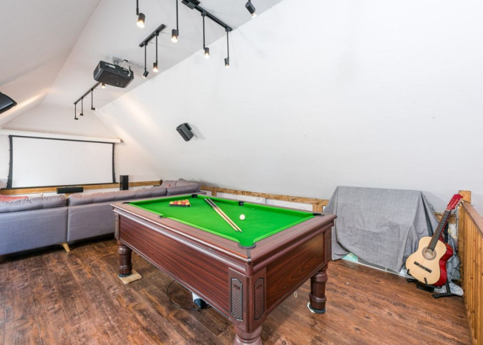 32. Billiards / Pool Room