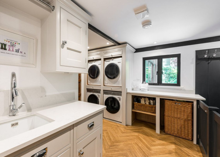 12. Utility Room