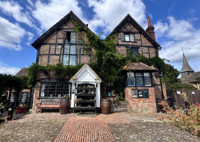 1. Exterior, Pub / Bar