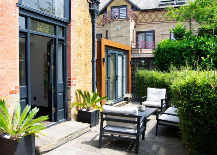 22. Patio / Veranda