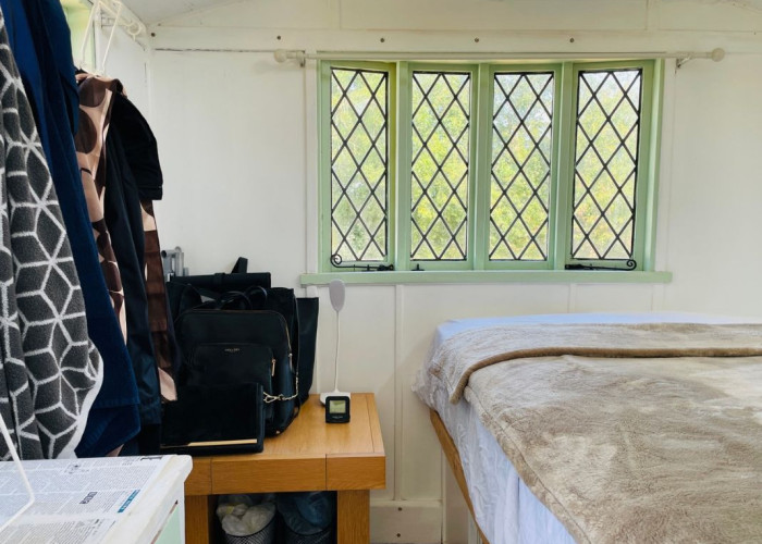 9. Bedroom, Cabin or Shepherds Hut