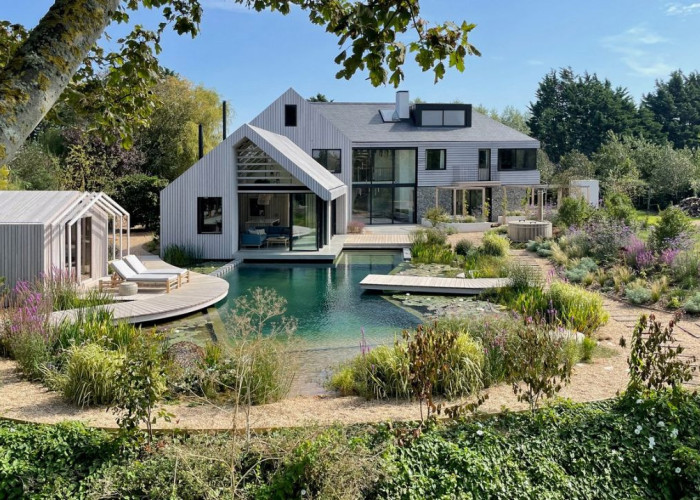 Luxurious Eco Home on a Natural Swimming Pool for Filming