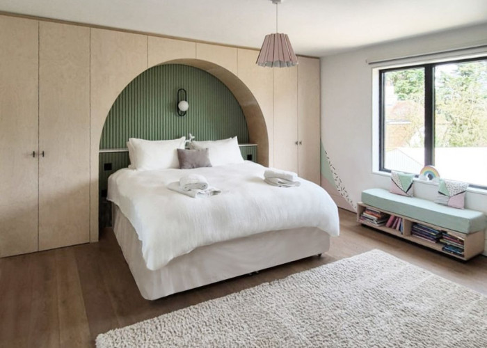 14. Bedroom (Double)