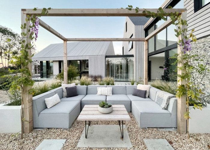19. Patio / Veranda