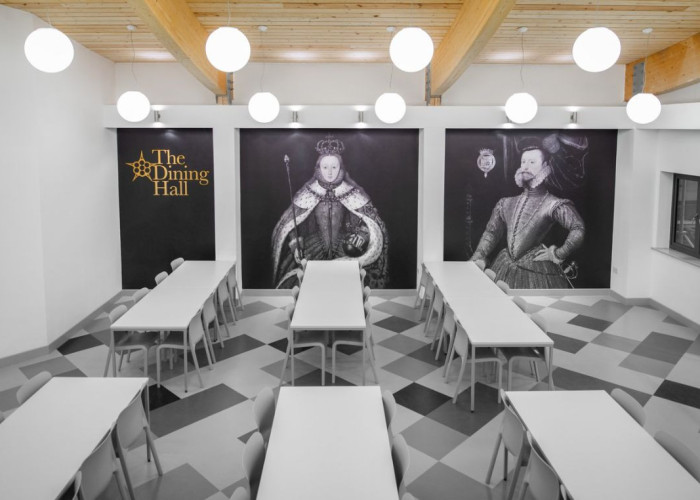 8. Diningroom, School / College