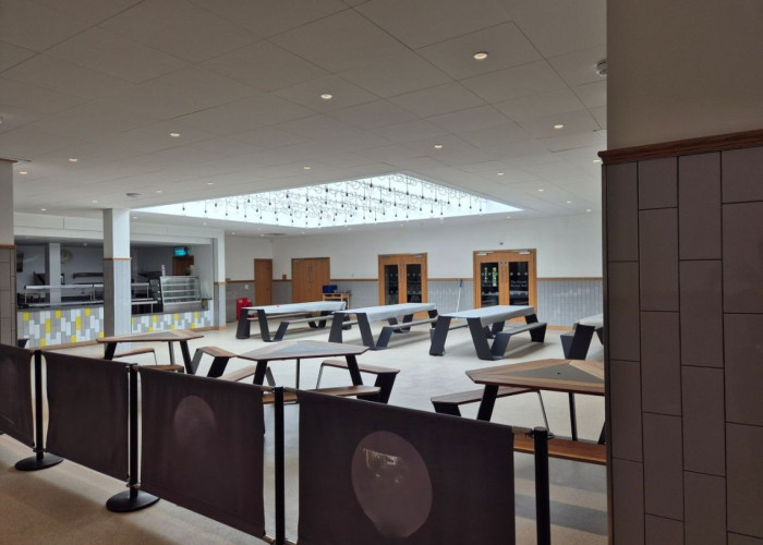 11. Diningroom, School / College