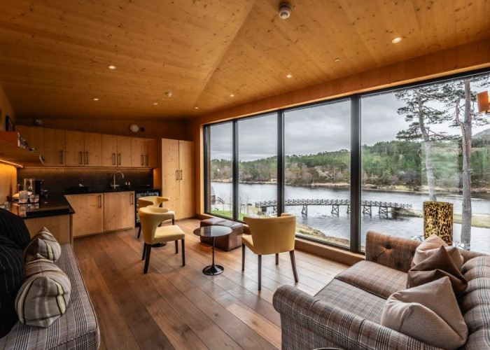20. Livingroom, Kitchen