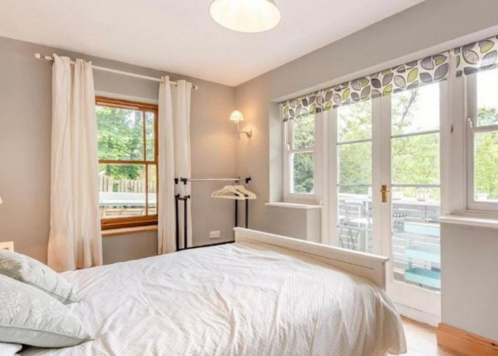 9. Bedroom (Double)
