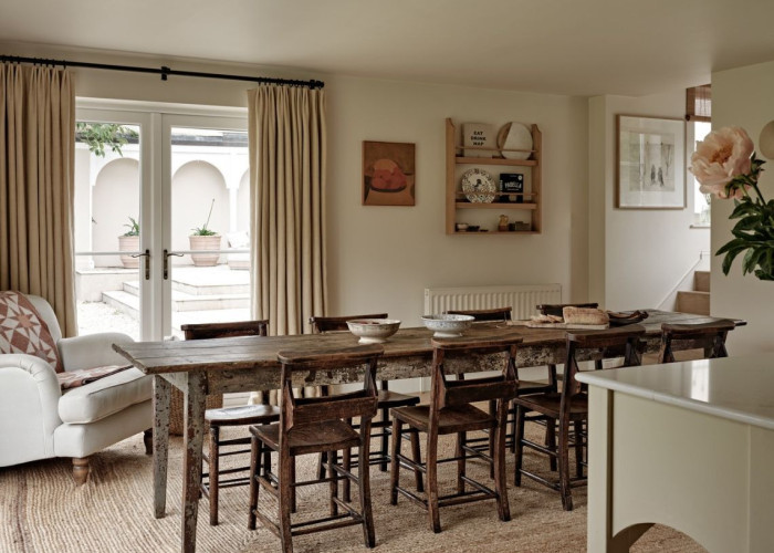 7. Diningroom