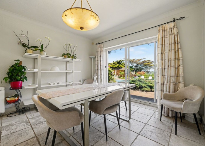 3. Diningroom