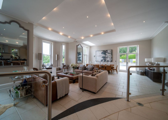 13. Livingroom, Open-plan