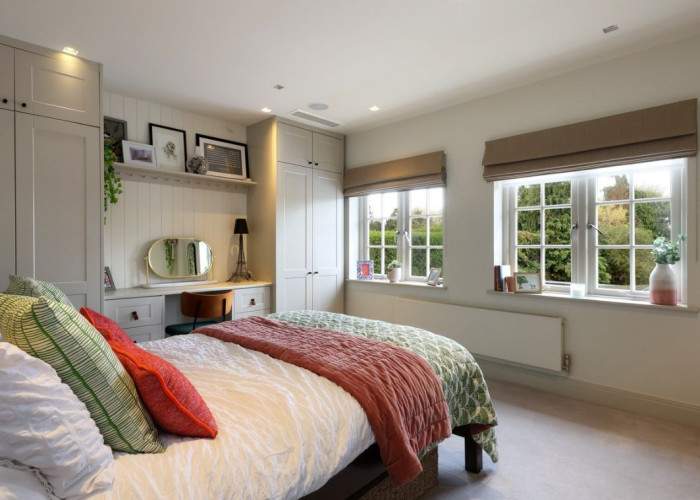 Bedroom (Double) at Beautiful Contemporary Home In Buckinghamshire For Filming, Buckinghamshire