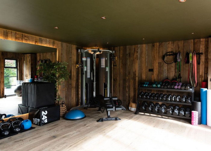 Exercise equipment, Flooring at Beautiful Contemporary Home In Buckinghamshire For Filming, Buckinghamshire