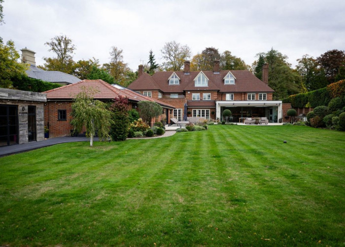 Residential area, Home at Beautiful Contemporary Home In Buckinghamshire For Filming, Buckinghamshire