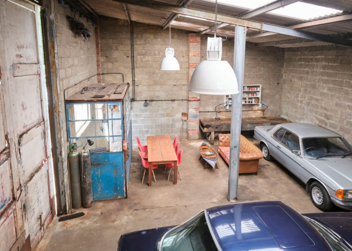 Automobile repair shop at Industrial Garage And Workshop For Filming, Norfolk