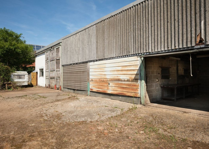 Wall, Land lot at Industrial Garage And Workshop For Filming, Norfolk