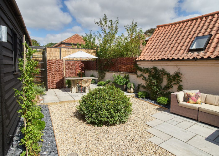 Shrub, Garden at Recently Renovated One Bedroom Bungalow For Filming, Norfolk