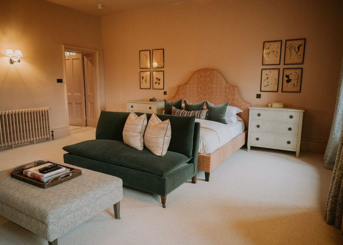 Bedroom (Master/En-Suite) at Majestic Grade II Listed Manor House For Filming, Somerset