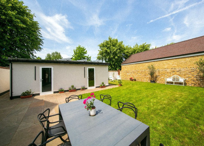 Outbuildings, Patio / Veranda at Stunning Six Bedroom Corner House In London For Filming, London