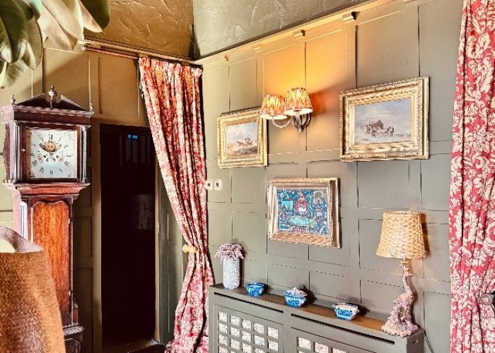 Large Five Bedroom Farmhouse For Filming, Cumbria