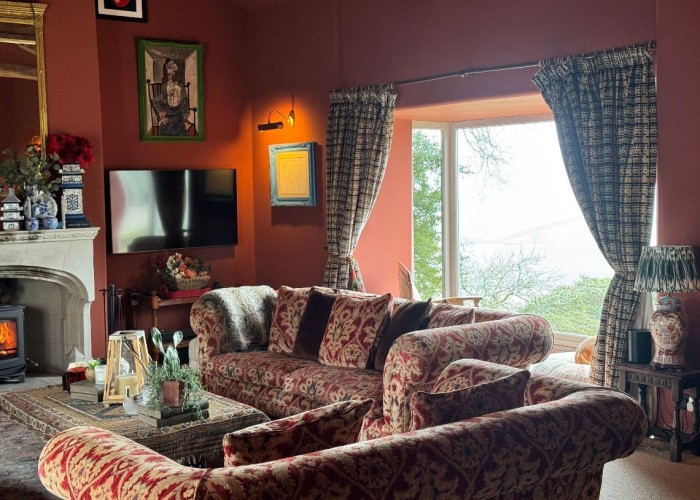 Large Five Bedroom Farmhouse For Filming, Cumbria