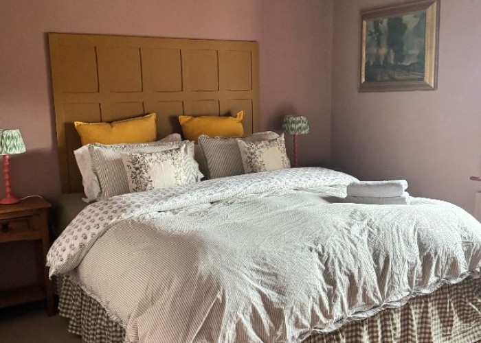 Large Five Bedroom Farmhouse For Filming, Cumbria